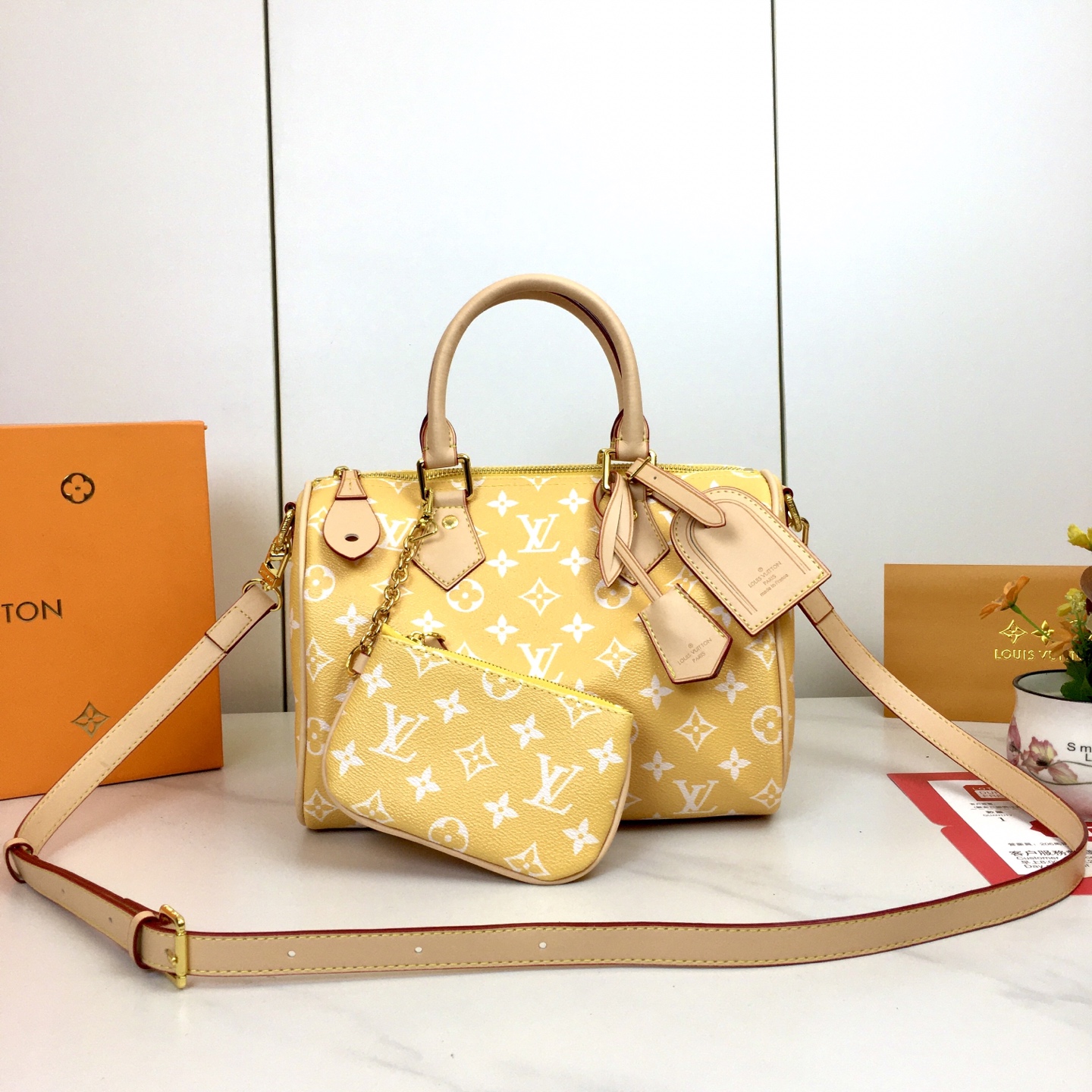 LV bag 362
